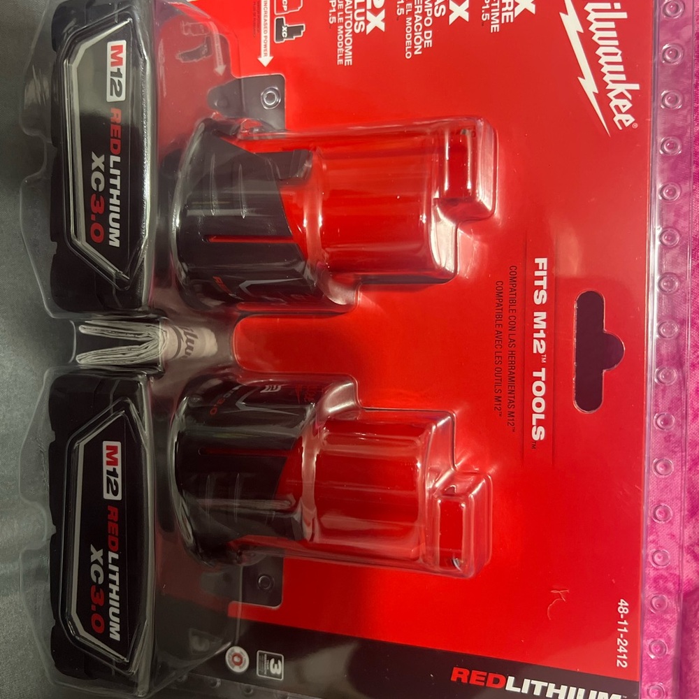 Milwaukee M12 REDLITHIUM XC30 Battery Pack - Black and Red